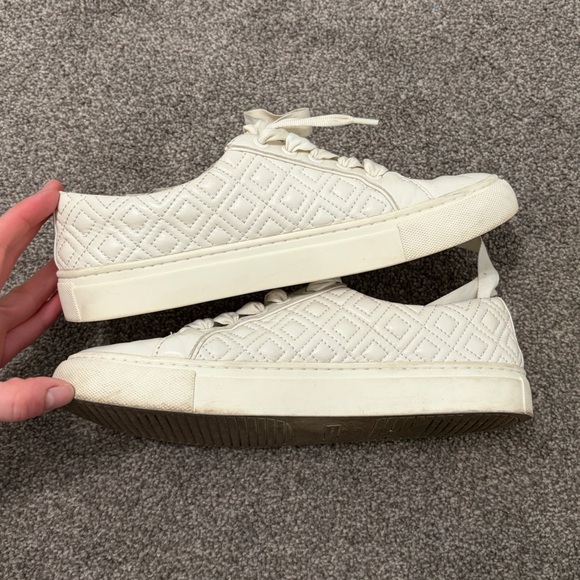 Tory Burch Quilted Cream Sneakers - Picture 2 of 7